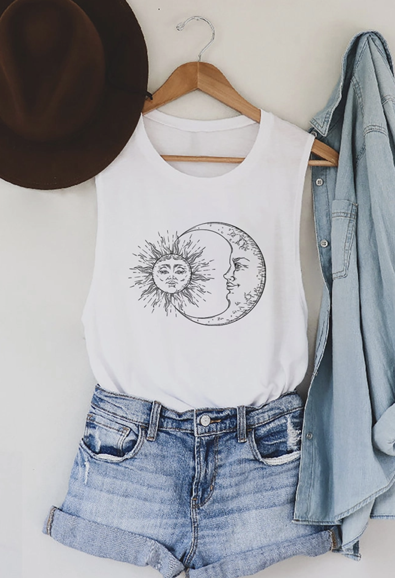 SUN AND MOON TANK