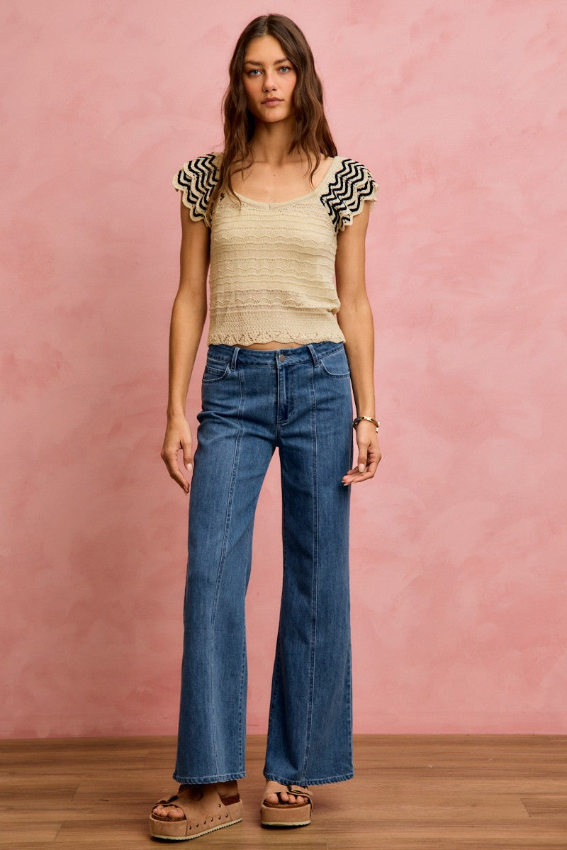 6463a258eebc4b54baf4bb50eea19028-Max