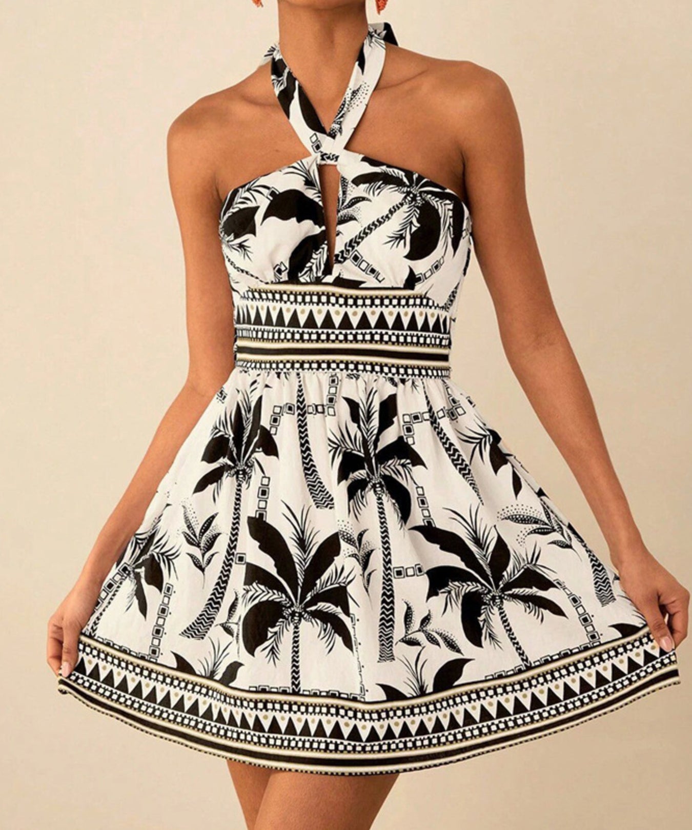 8ab99e9e1103443c991f2eb2be1f43d8-Max