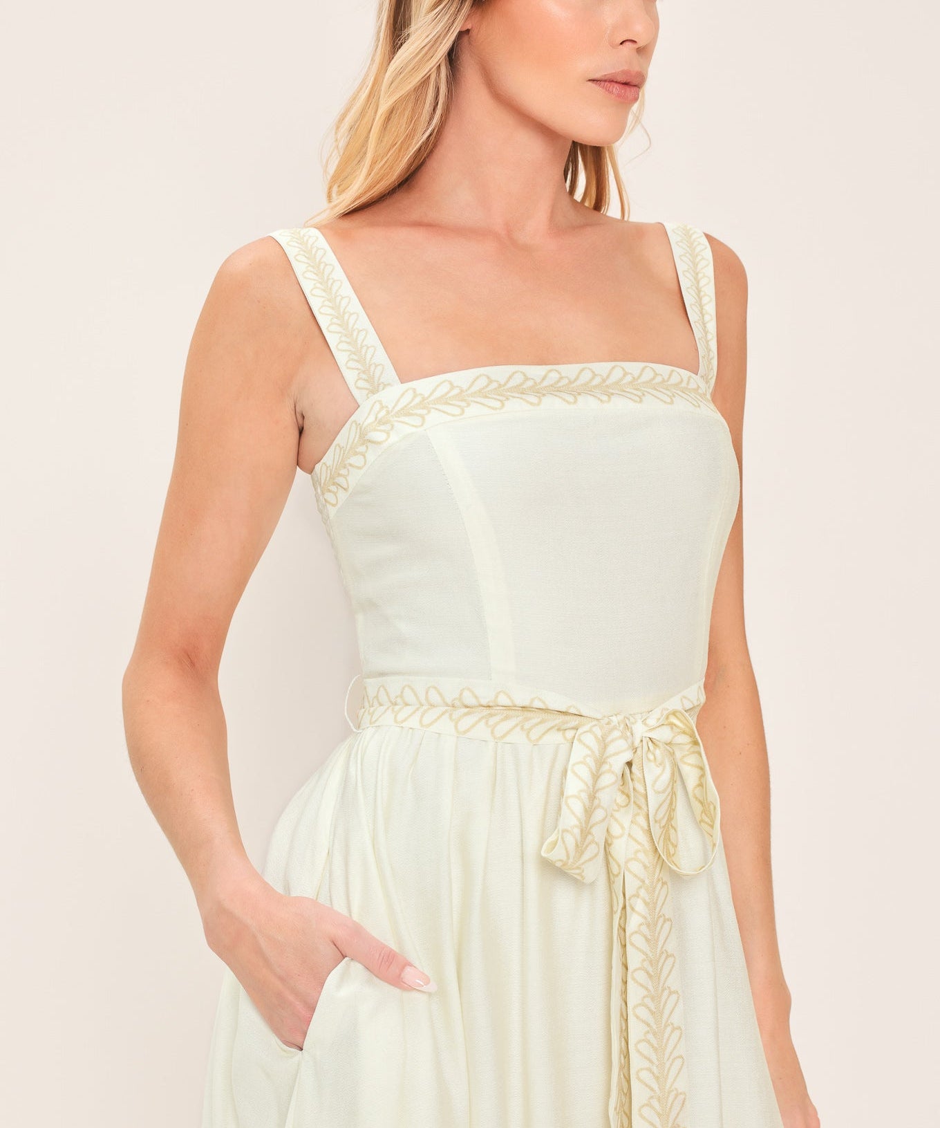 MOONLIT GARDEN WOVEN MIDI DRESS