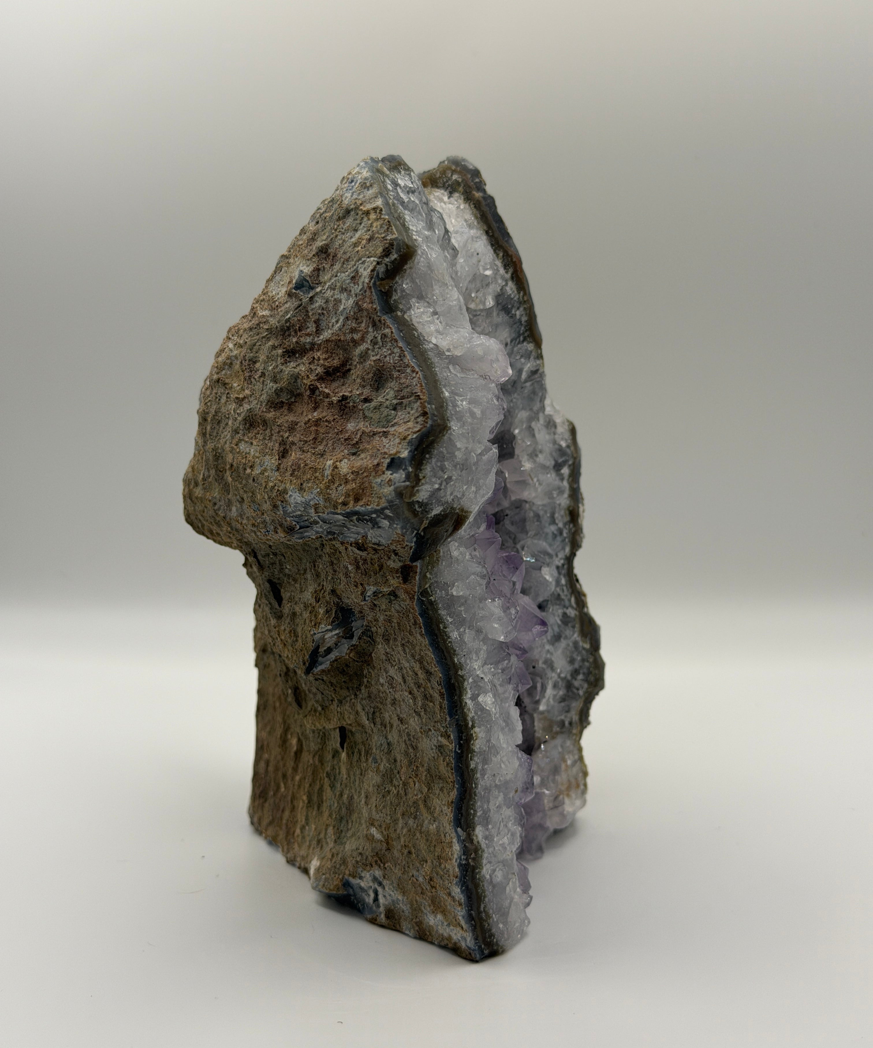 A6  - Amethyst Geode