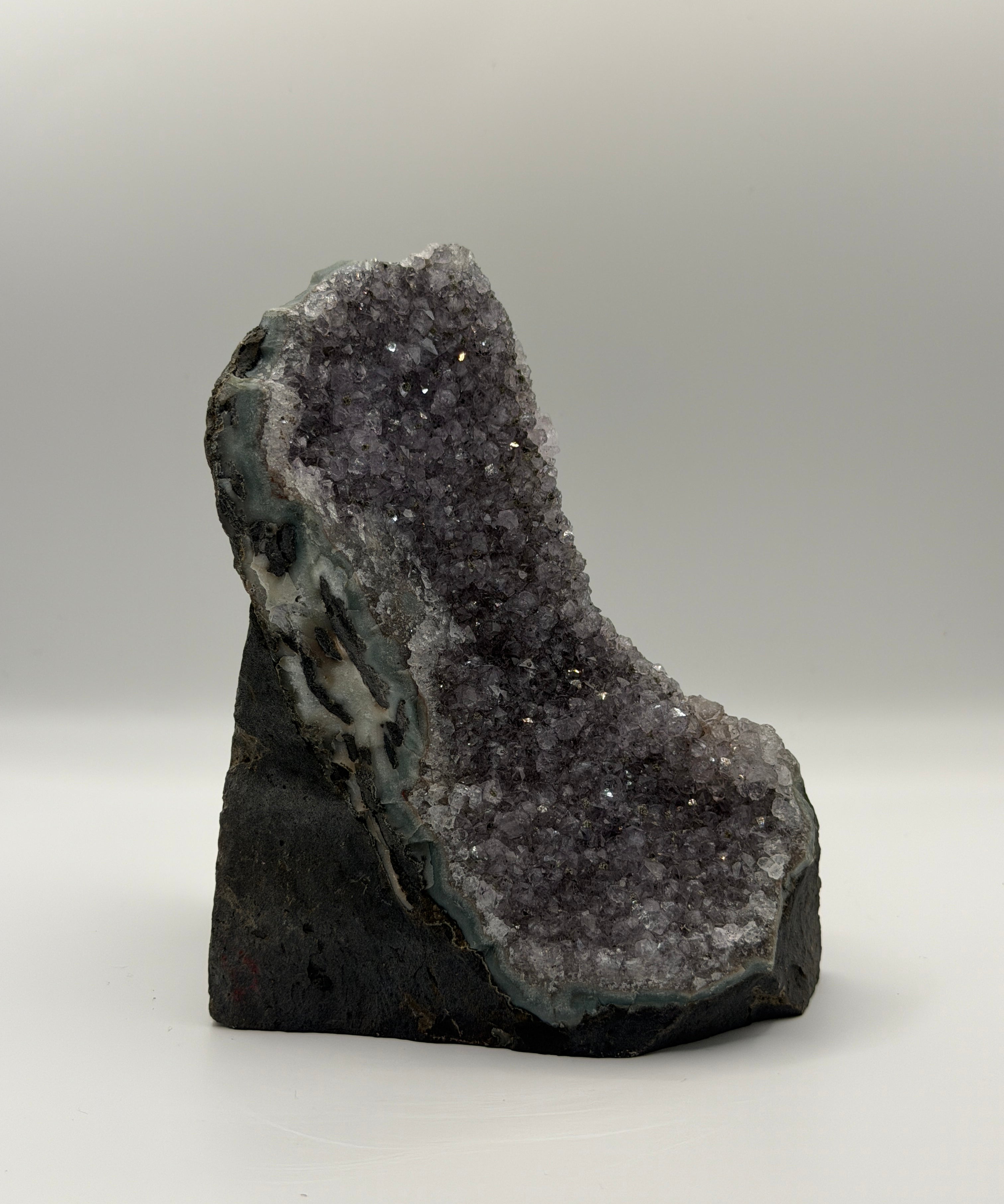 A8  - Amethyst Geode