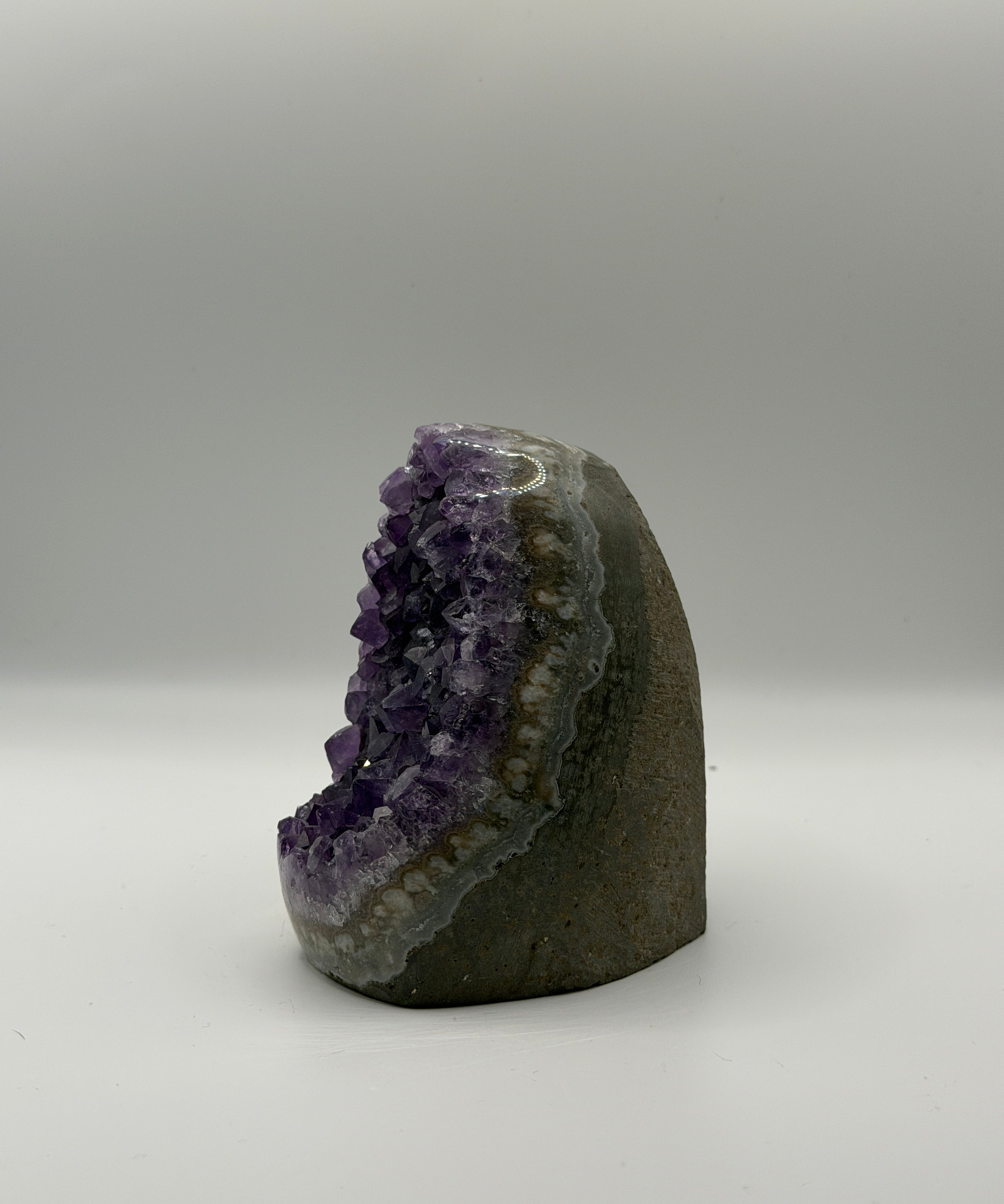 A19 - Amethyst Geode