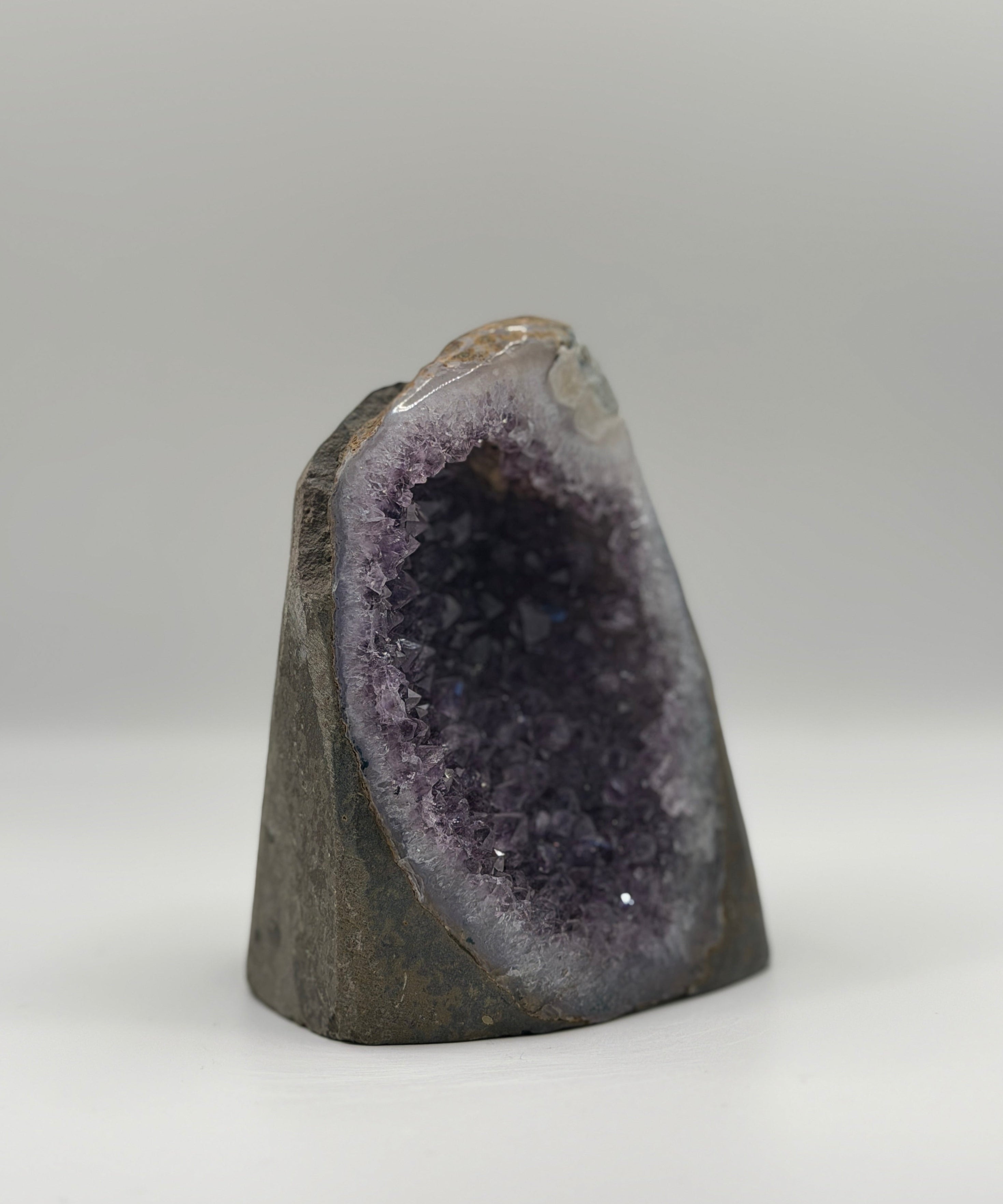 A20 - Amethyst Geode