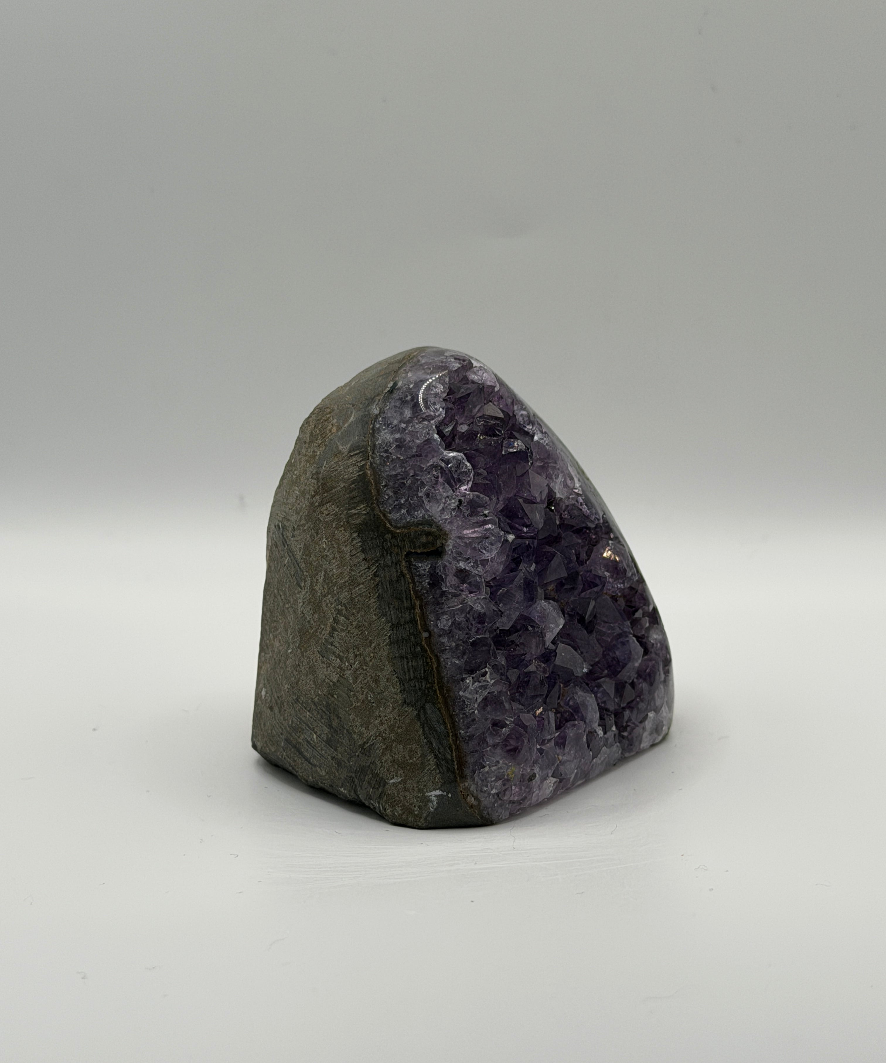 A22 - Amethyst Geode