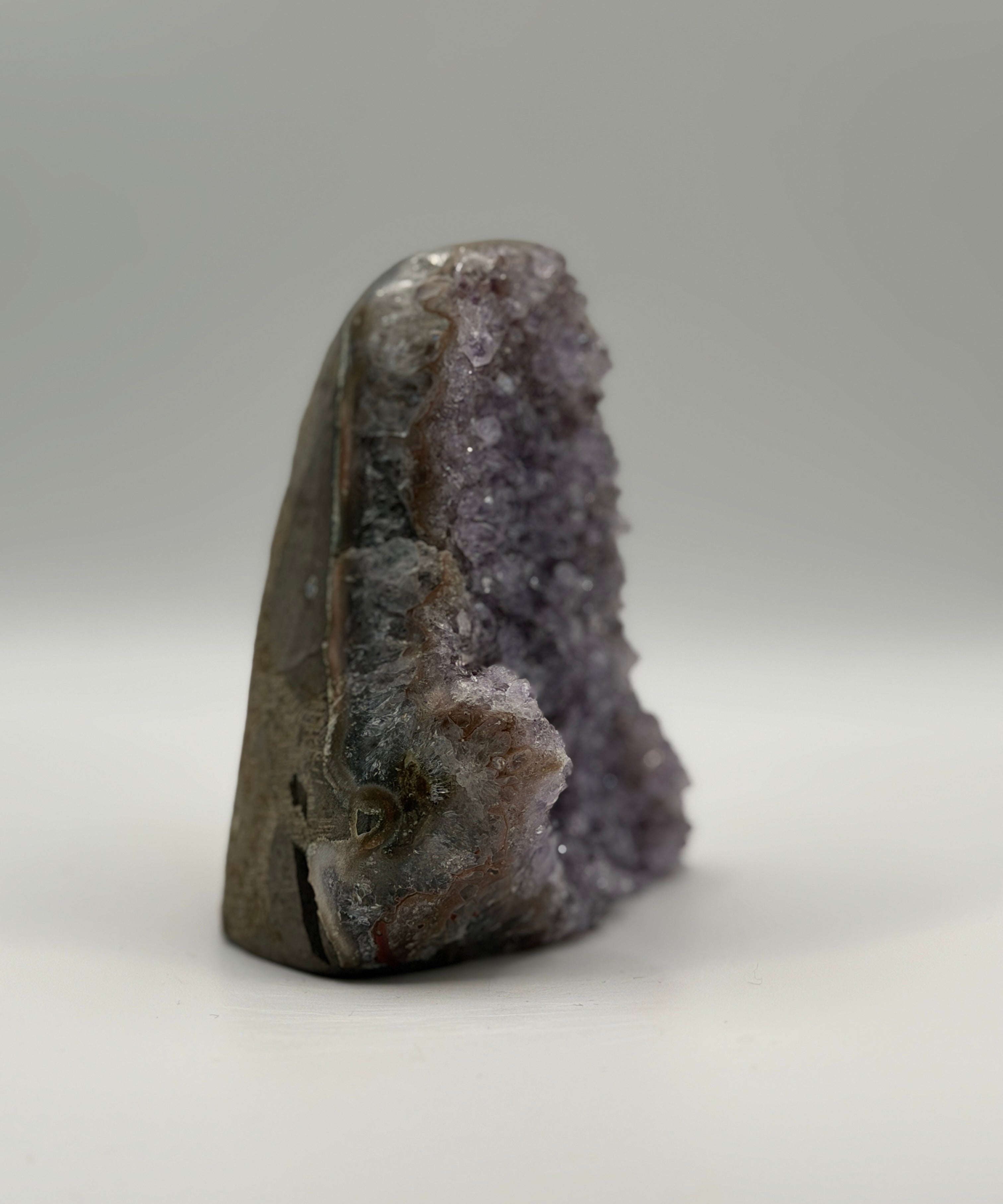 A25 - Amethyst Geode