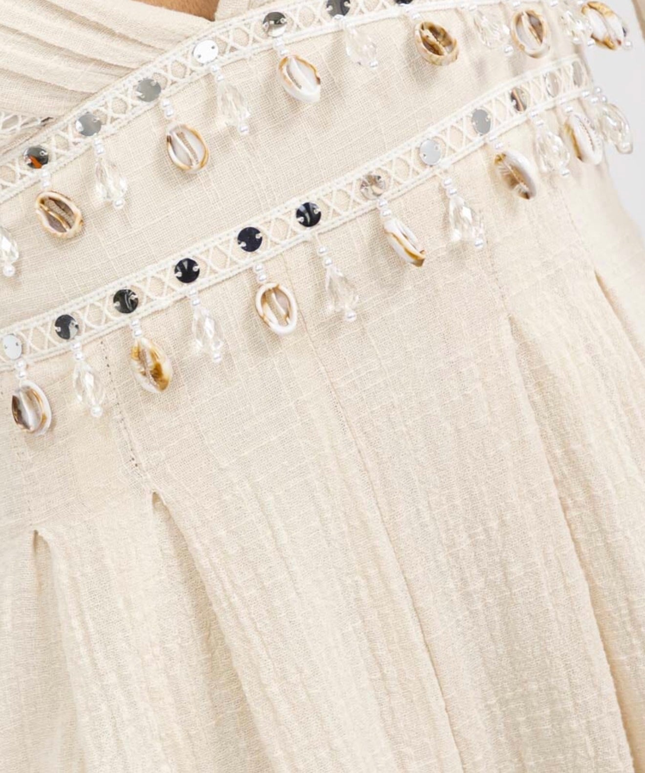 Seashell Embellished V-Neck Linen Romper