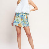 POSTCARD PERFECT WOVEN SKORT