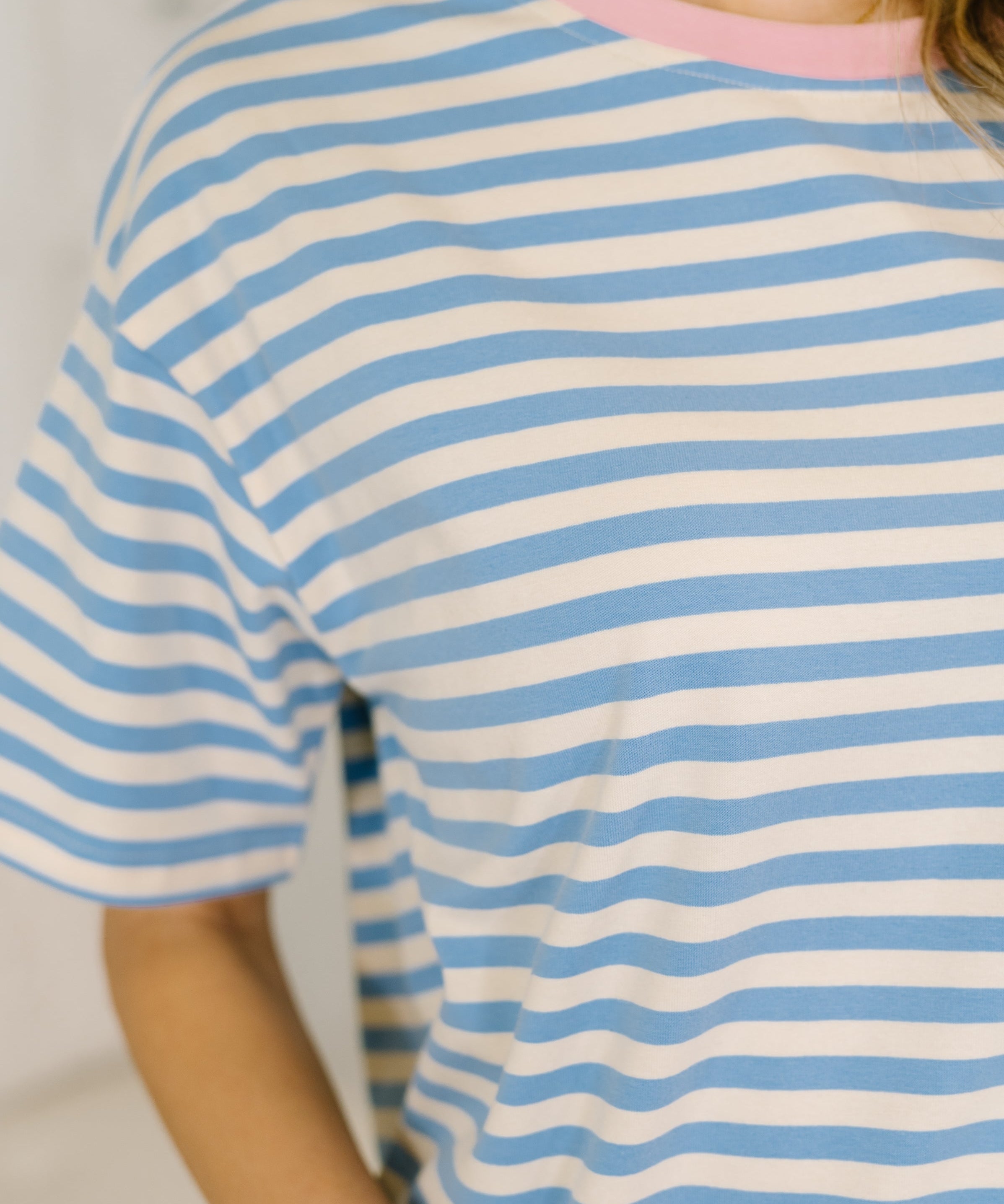 I Think I'm in Love Round Neck Loose Tee in Blue and Pink