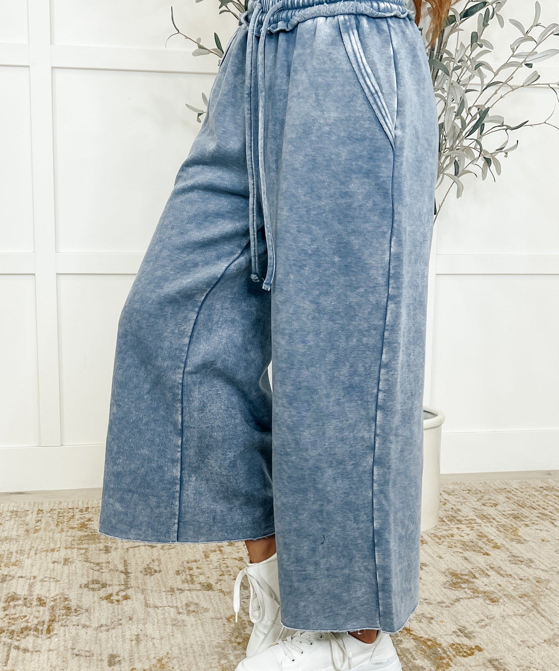 In or Out Wide Leg Cropped Pants Blue Grey
