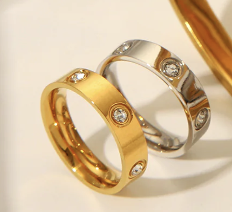 ETERNITY RING