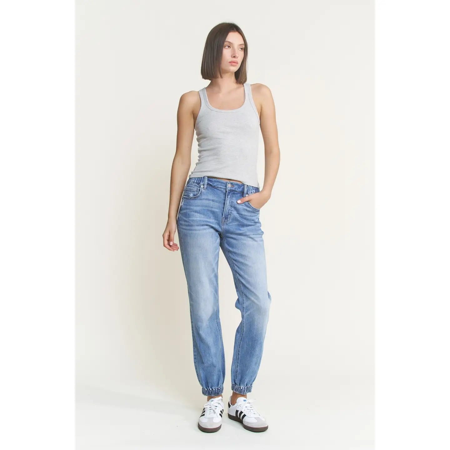ON THE RISE JOGGER