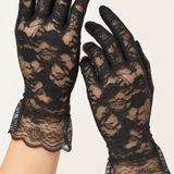 The Blackthorn Lace Gloves